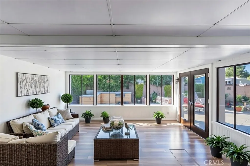 Additional image 73 of 6563 Bianca, Lake Balboa, CA 91406