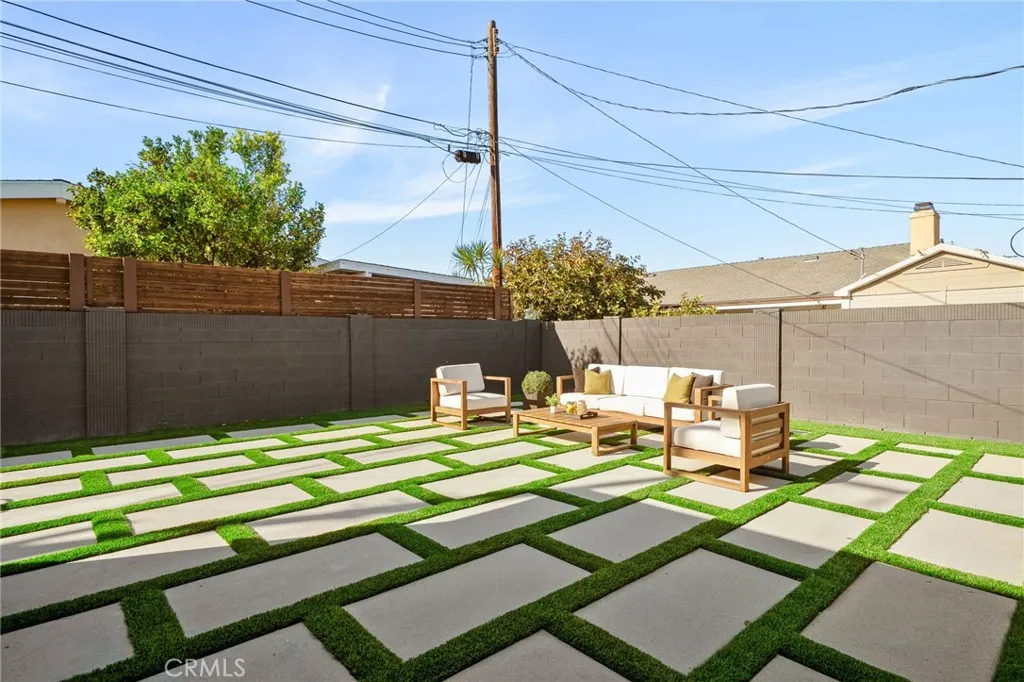 Additional image 73 of 17381 Meer Cir, Huntington Beach, CA 92647