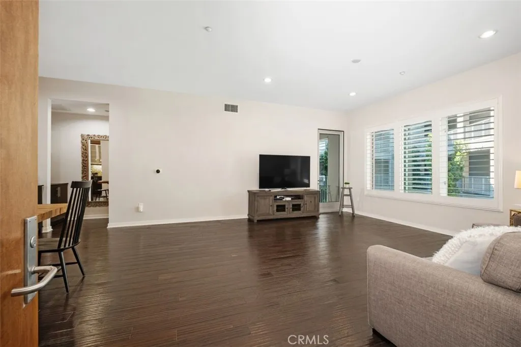 Additional image 12 of 21 Gramercy Unit 202, Irvine, CA 92612