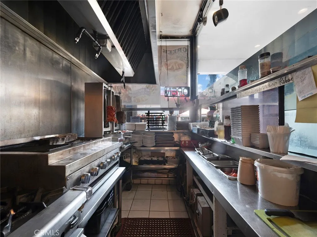 Additional image 37 of 138 N San Fernando Boulevard, Burbank, CA 91502