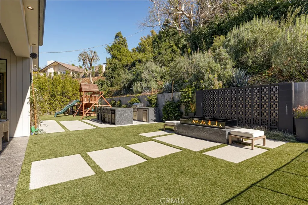 Additional image 59 of 4050 Contera Road, Encino, CA 91436