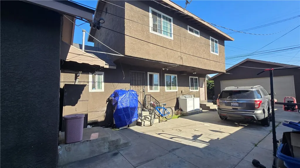 Additional image 16 of 654 Oakford Dr, Los Angeles, CA 90022