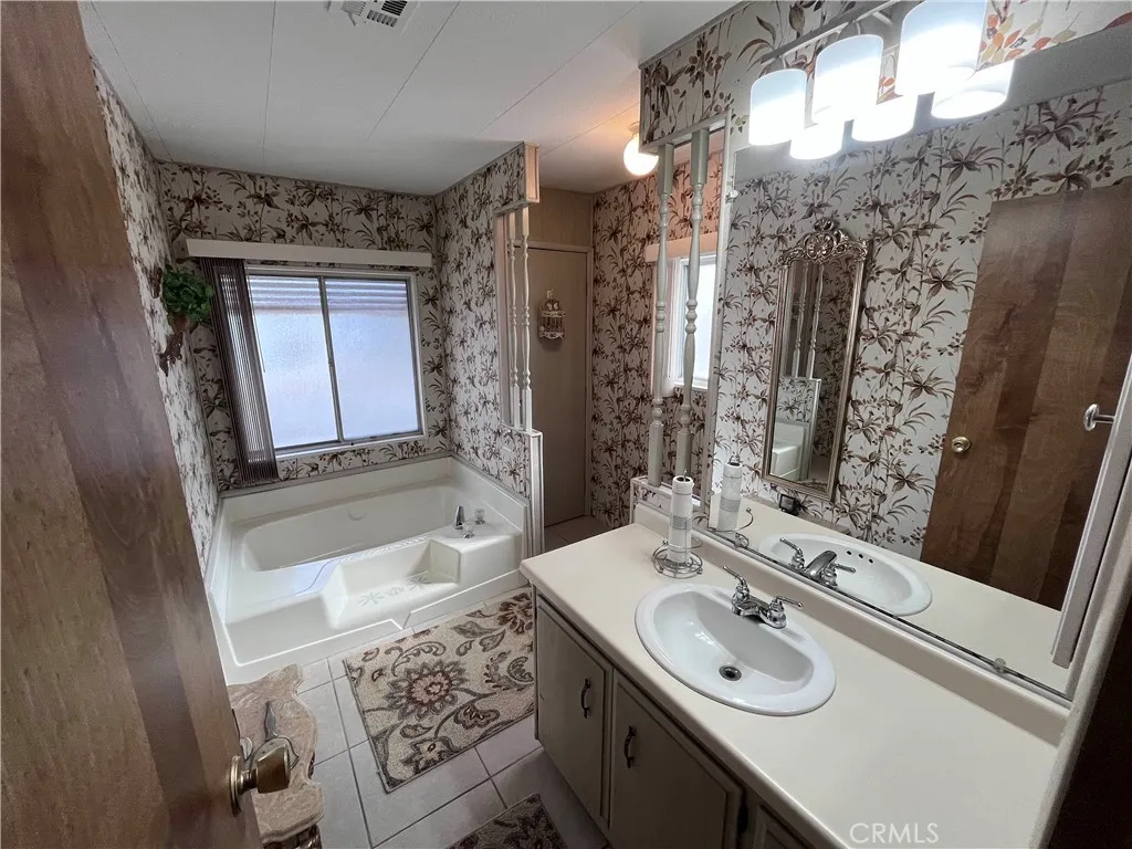 Additional image 19 of 200 W San Bernardino Ave Unit 1, Riverside, CA 92376