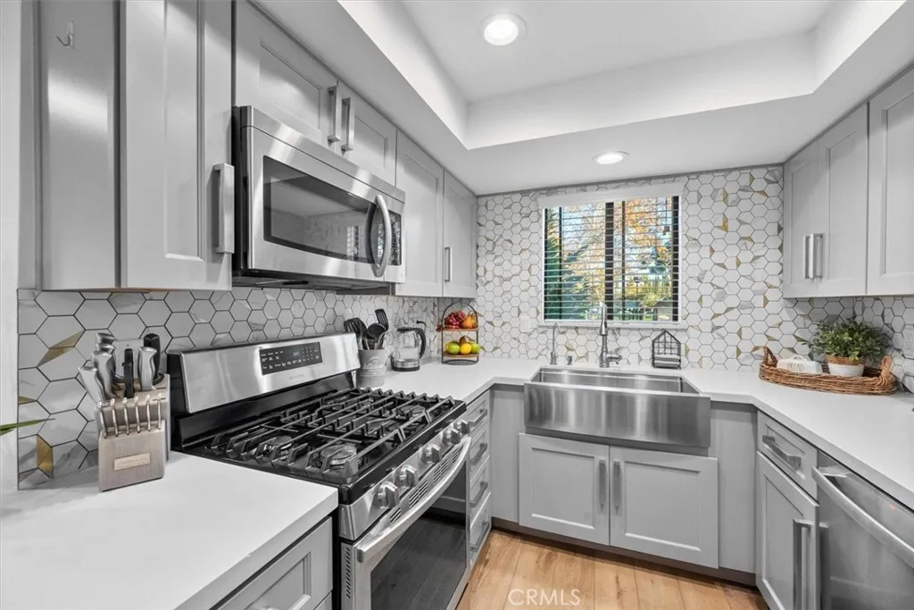 Additional image 82 of 380 W Wilson St Unit B106, Costa Mesa, CA 92627