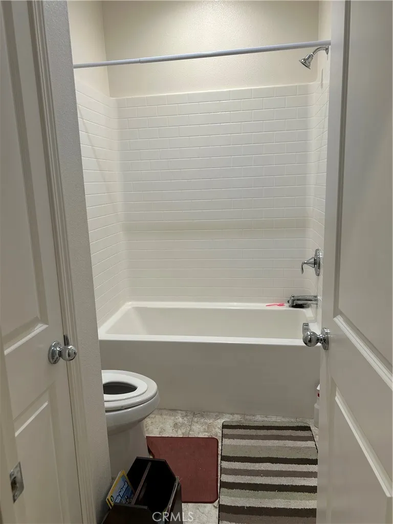 Additional image 101 of 17026 Schneider St, Fontana, CA 92336