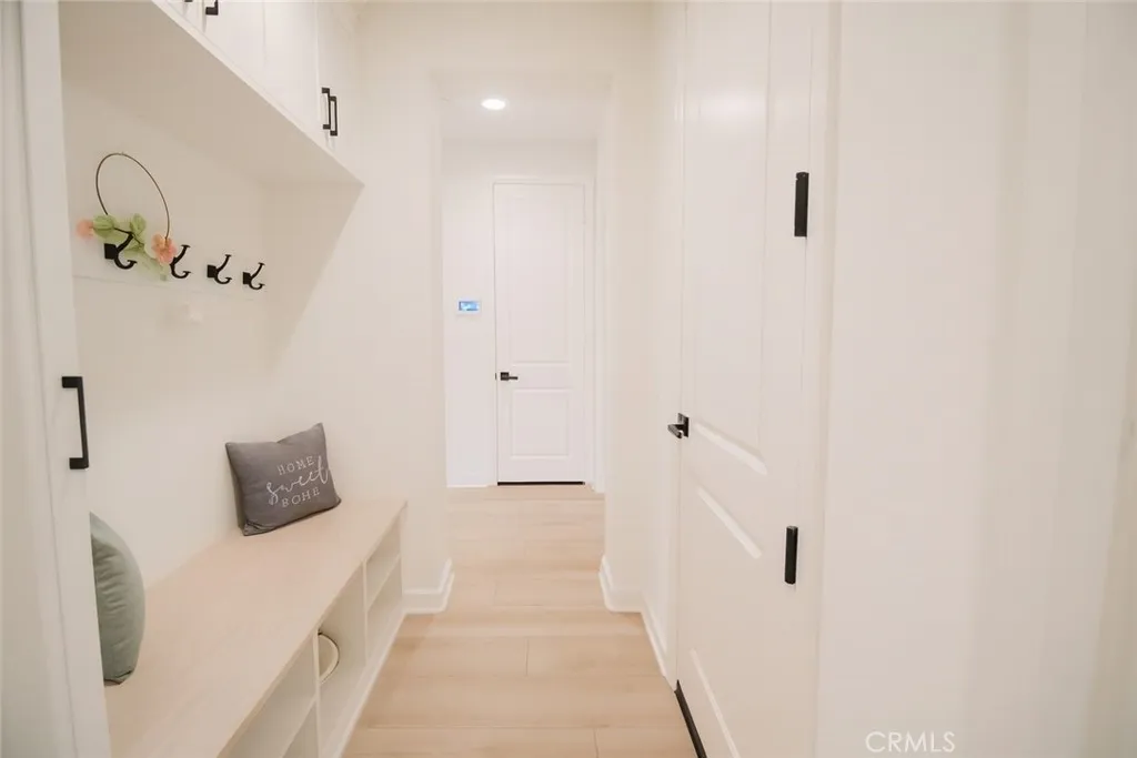 Additional image 20 of 279 Barnes Rd, Tustin, CA 92782