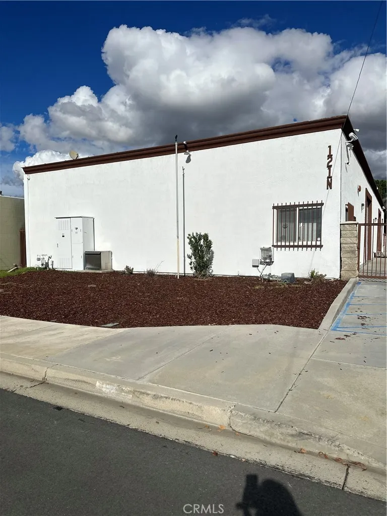 Additional image 19 of 121 N Dillon, San Jacinto, CA 92583