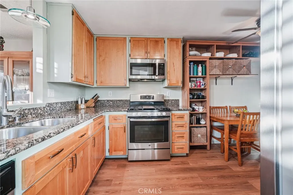 Additional image 7 of 1130 Portofino Court Unit 103, Corona, CA 92881