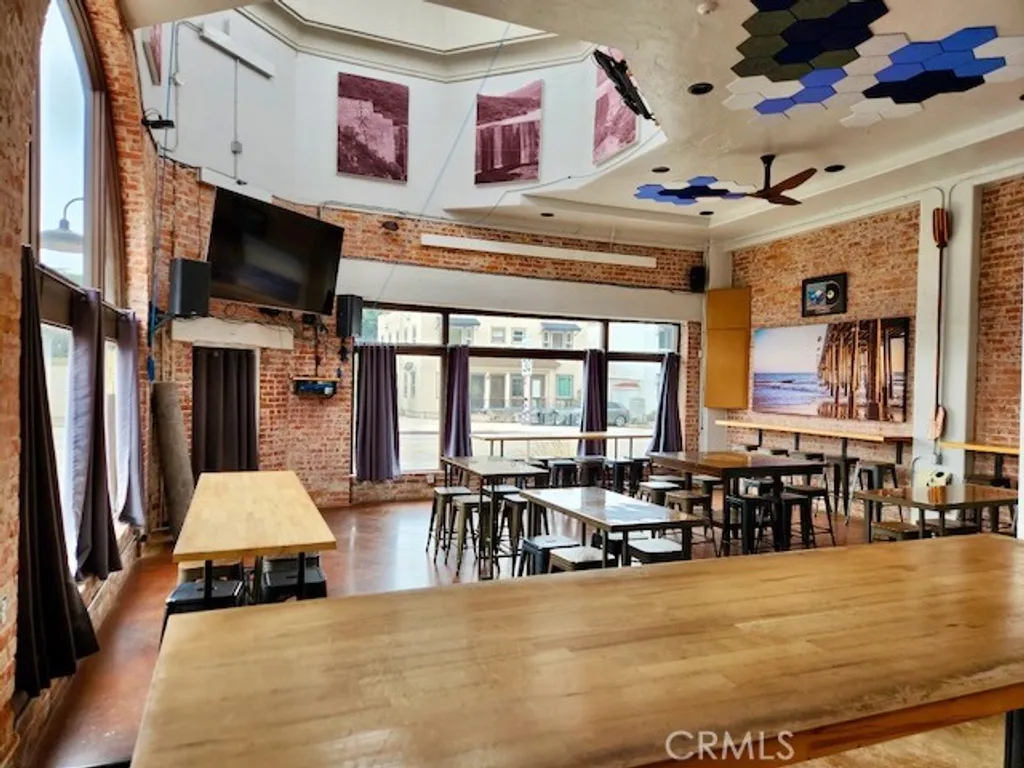 Additional image 7 of 585 E Thompson Boulevard, Ventura, CA 93001