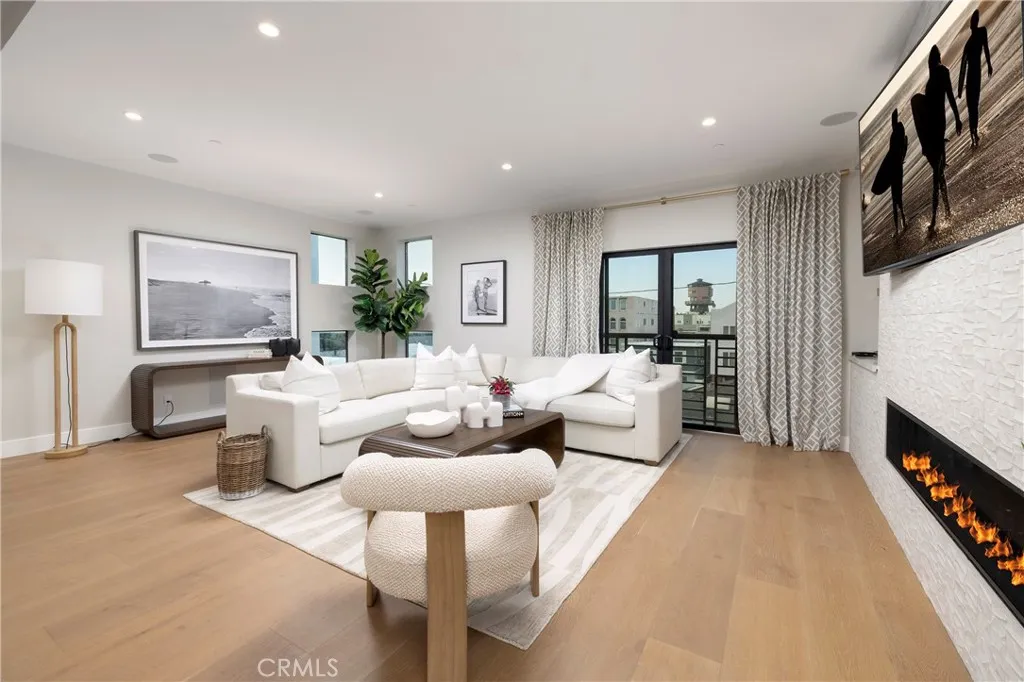 Additional image 61 of 16459 24th St, Sunset Beach, CA 90742