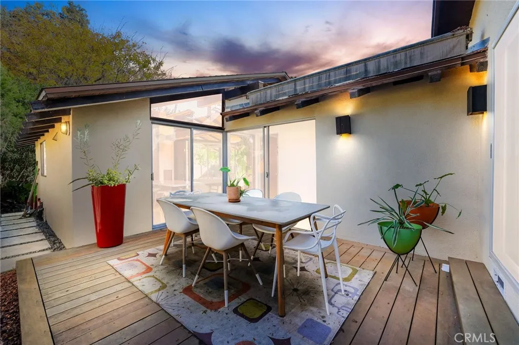 Additional image 102 of 4123 North Virginia Road, Long Beach, CA 90807