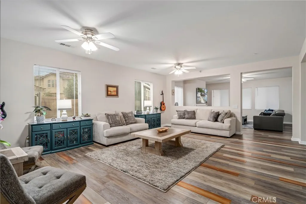 Additional image 12 of 42715 Raywood Dr, Lancaster, CA 93536