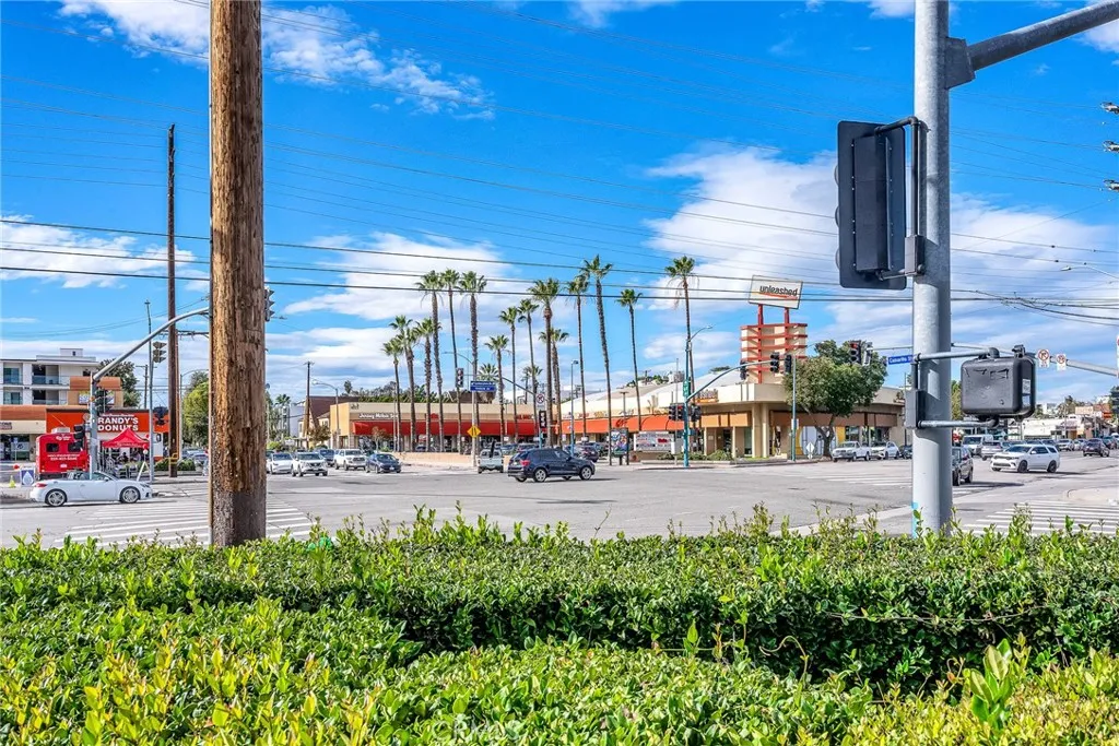 Additional image 37 of 10935 Camarillo, North Hollywood, CA 91602