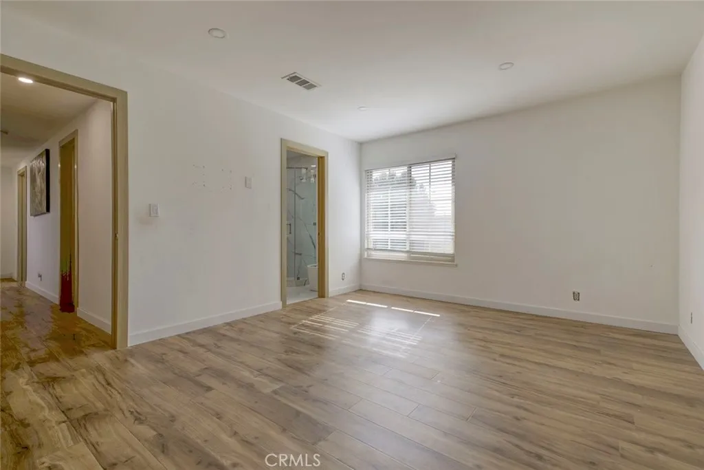 Additional image 23 of 15224 Knapp, North Hills, CA 91343