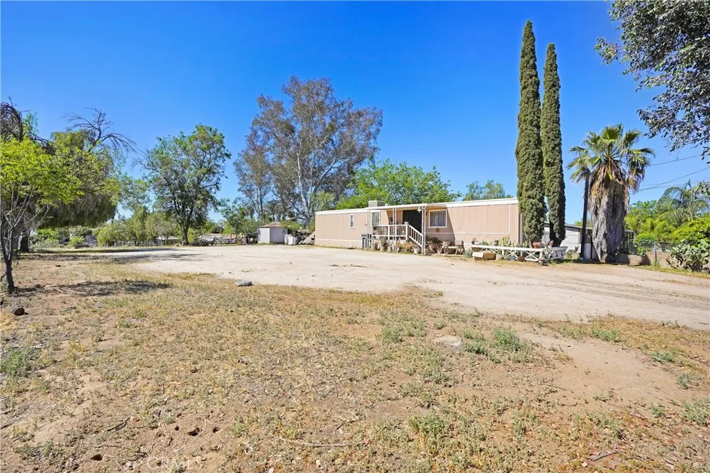 Additional image 18 of 21701 Perry Street, Perris, CA 92570