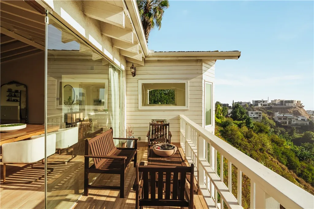 Additional image 9 of 2019 Sunset Plaza Drive, Los Angeles, CA 90069