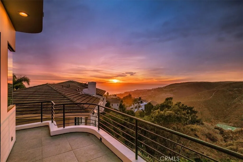 Additional image 100 of 1425 Skyline Dr, Laguna Beach, CA 92651