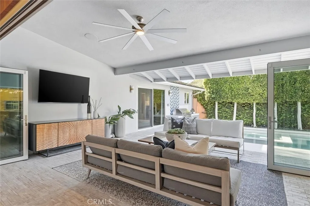 Additional image 108 of 1205 Bryant Rd, Long Beach, CA 90815