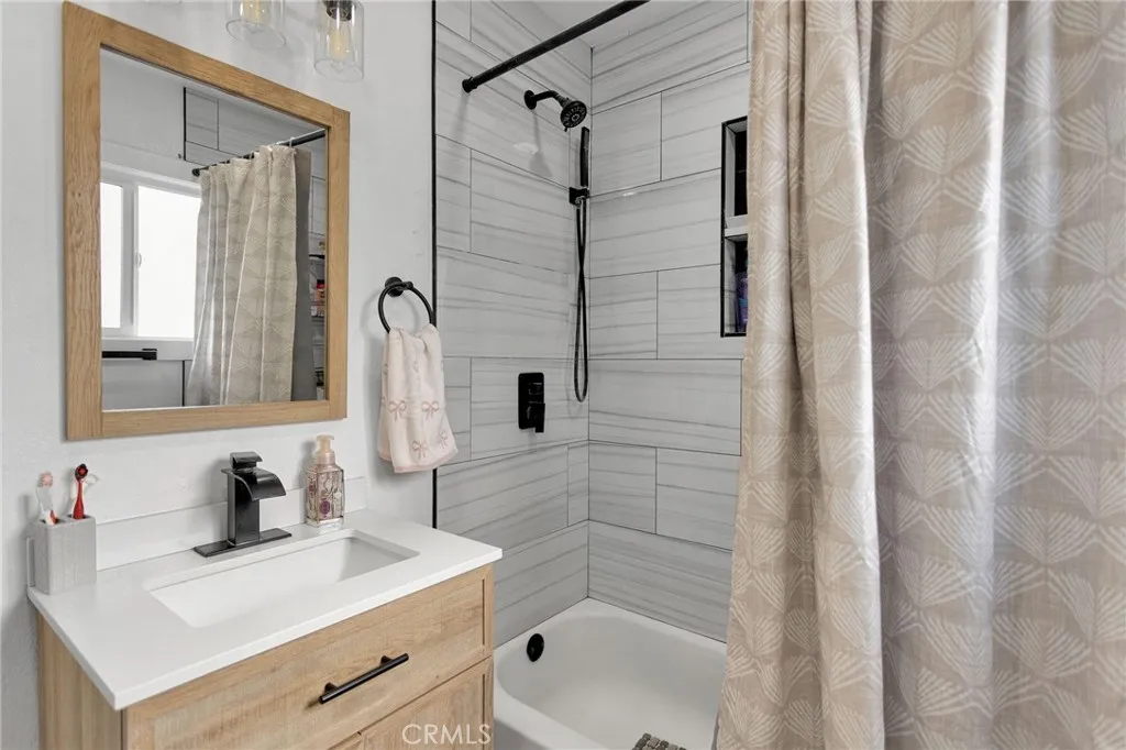 Additional image 14 of 112 May Ave, Barstow, CA 92301