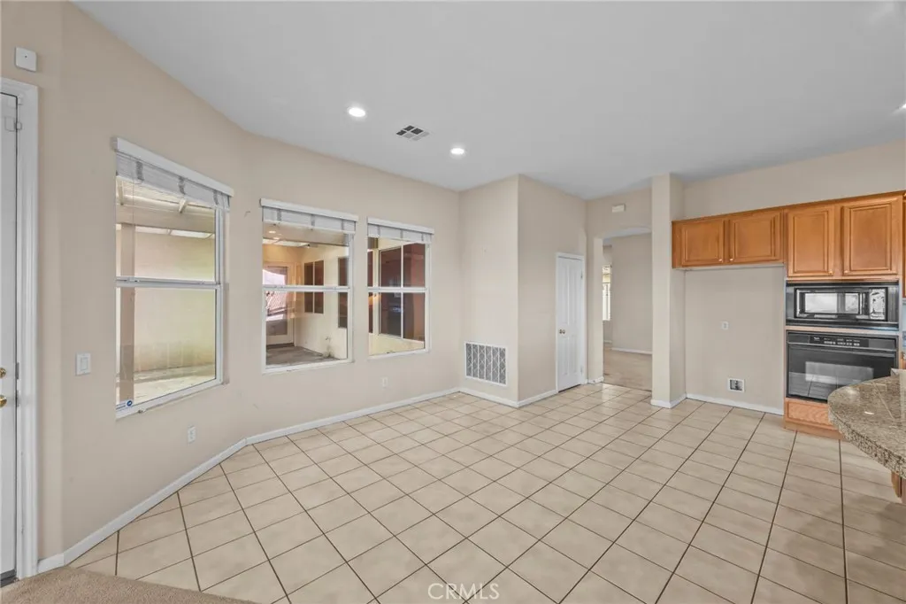 Additional image 68 of 101 Via De La Valle, Lake Elsinore, CA 92532