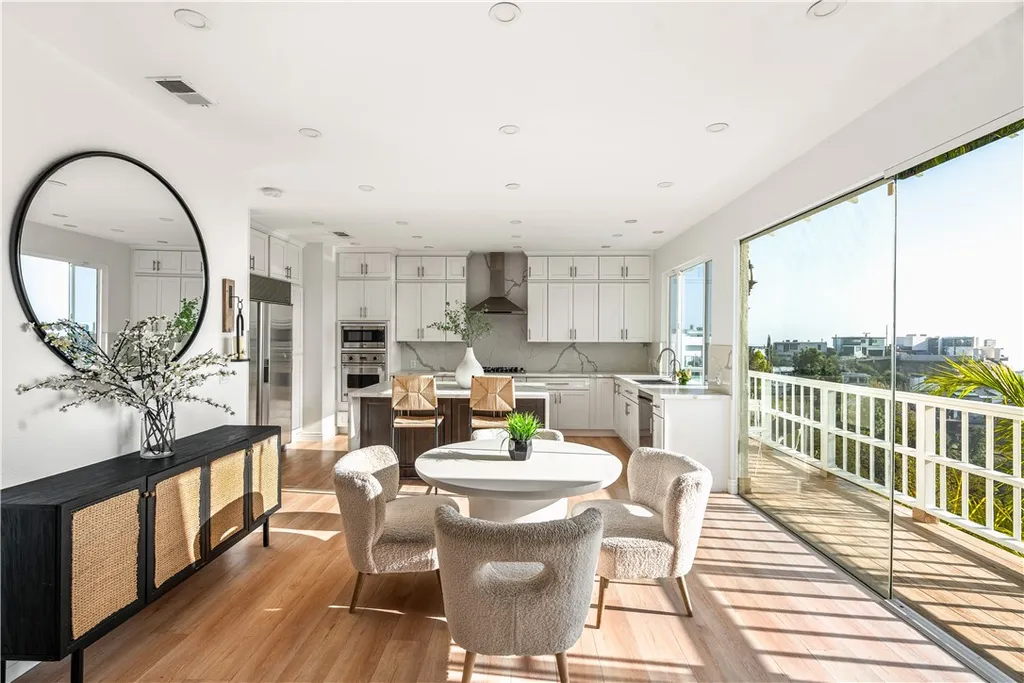 Additional image 11 of 2019 Sunset Plaza Drive, Los Angeles, CA 90069