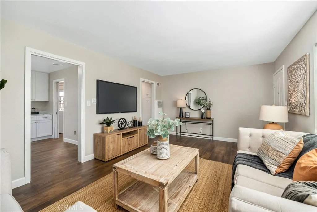 Additional image 94 of 164 Euclid Place, Upland, CA 91786