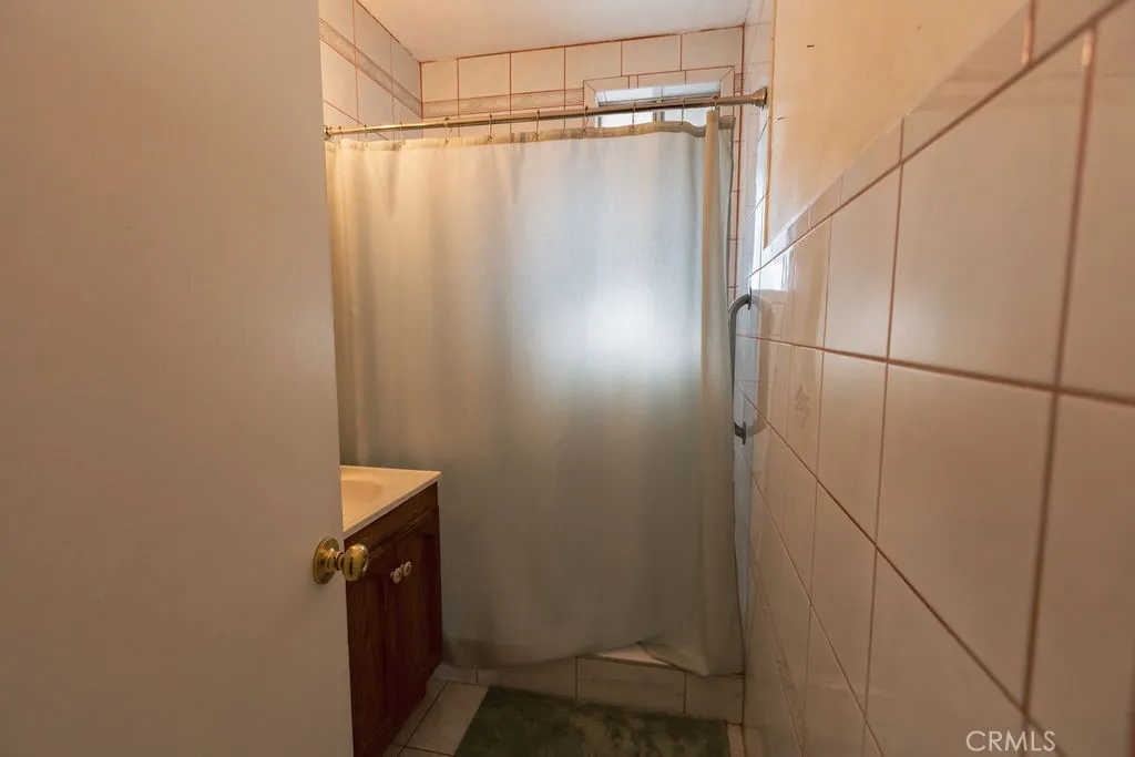 Additional image 12 of 13157 Glamis St, Pacoima, CA 91331