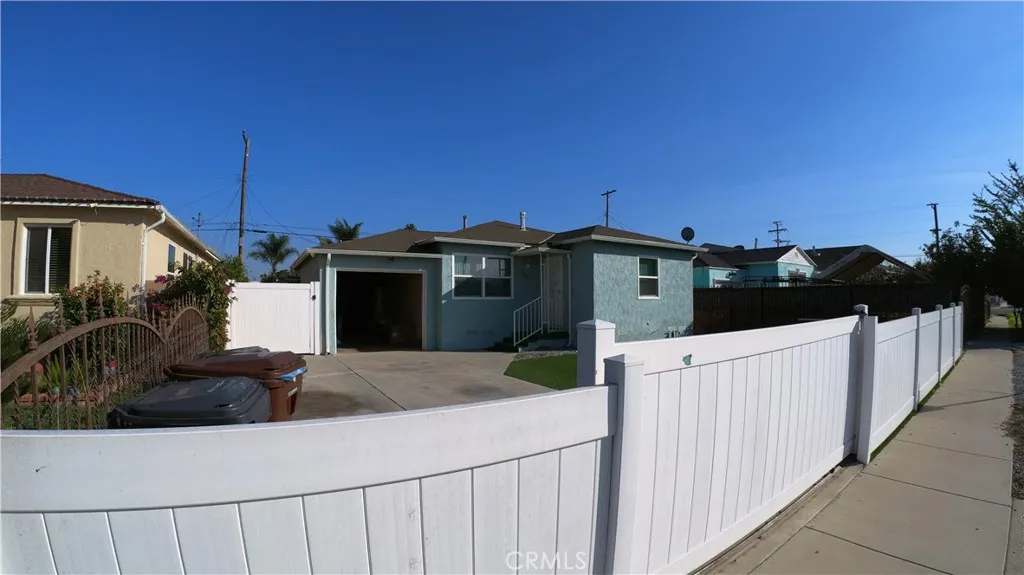 Additional image 15 of 1808 N Grape Ave, Compton, CA 90222