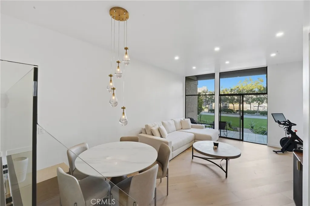 Additional image 55 of 8103 Marina Pacifica Dr N, Long Beach, CA 90803