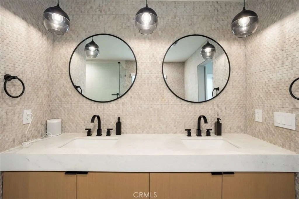 Additional image 38 of 307 18th Street, Huntington Beach, CA 92648