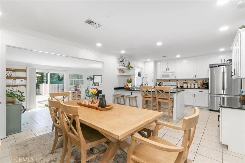 Additional image 10 of 1235 W Cypress Avenue, Redlands, CA 92373