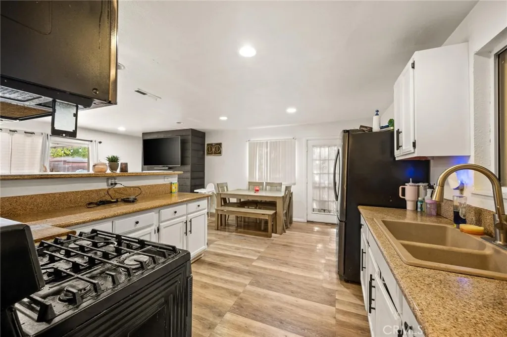 Additional image 8 of 43826 Beech Avenue, Lancaster, CA 93534