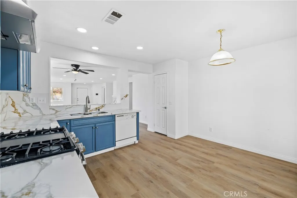 Additional image 16 of 555 Koufax Drive, Lancaster, CA 93535