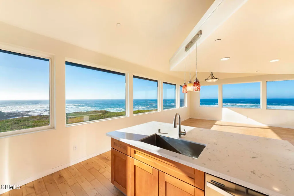 Additional image 77 of 45525 S Caspar Drive, Mendocino, CA 95460