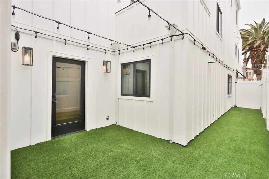 Additional image 19 of 307 18th Street, Huntington Beach, CA 92648