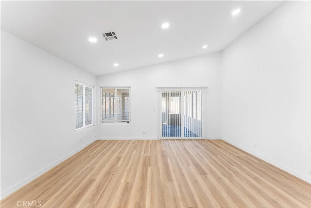 Additional image 82 of 43117 Bloomingpark St, Lancaster, CA 93536