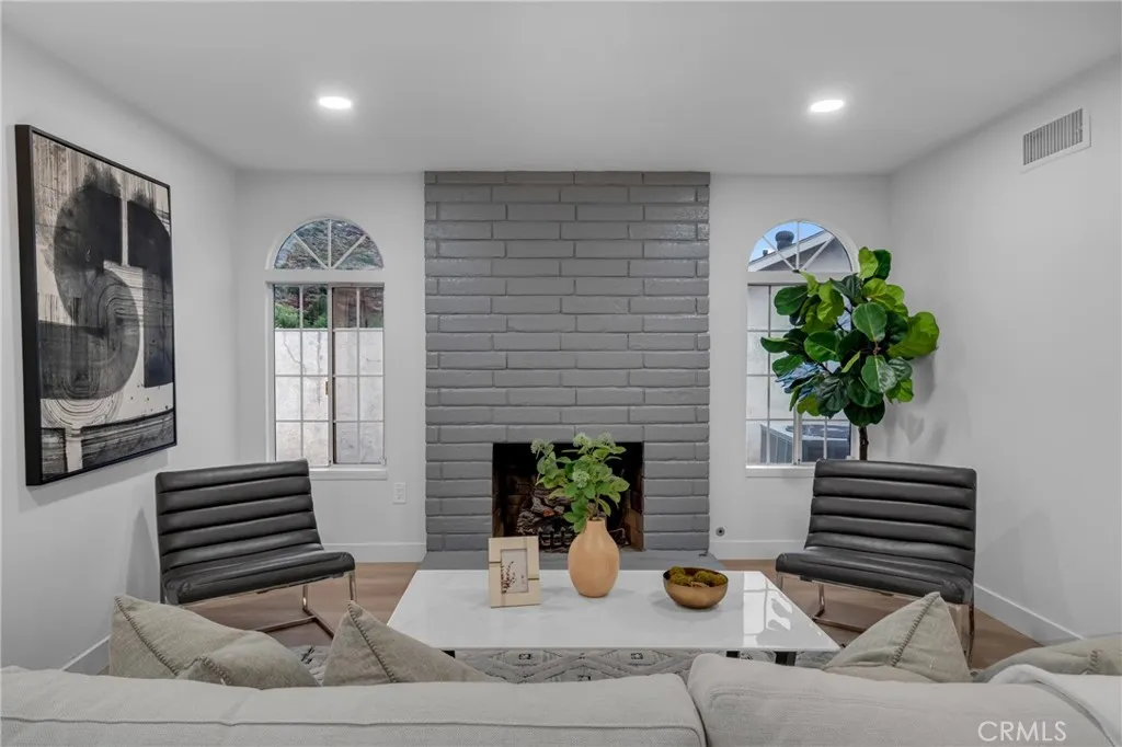 Additional image 87 of 19261 Brae Gln, Santa Ana, CA 92705