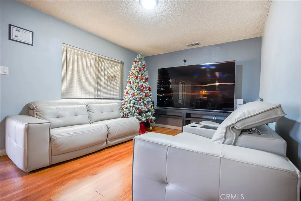 Additional image 6 of 2312 Flores Street, San Bernardino, CA 92407