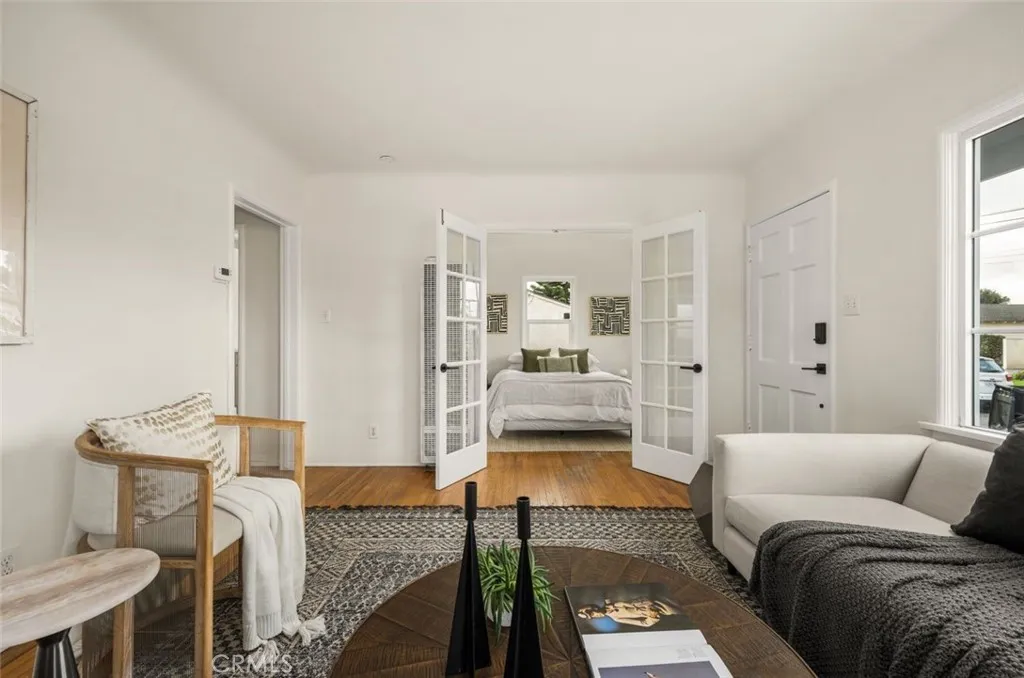 Additional image 11 of 16124 S Hoover Street, Gardena, CA 90247