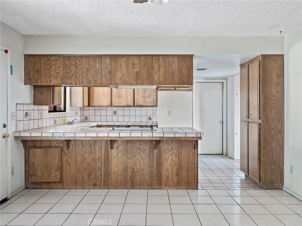 Additional image 19 of 14669 La Brisa, Victorville, CA 92392