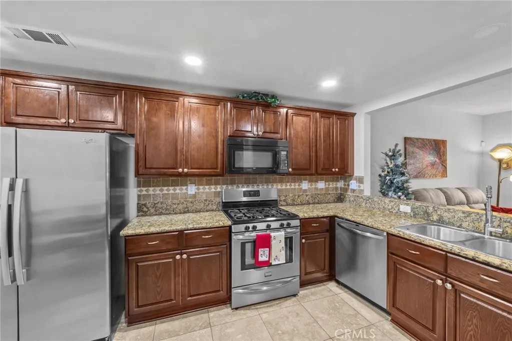 Additional image 64 of 2261 Indigo Hills Drive Unit 3, Corona, CA 92879