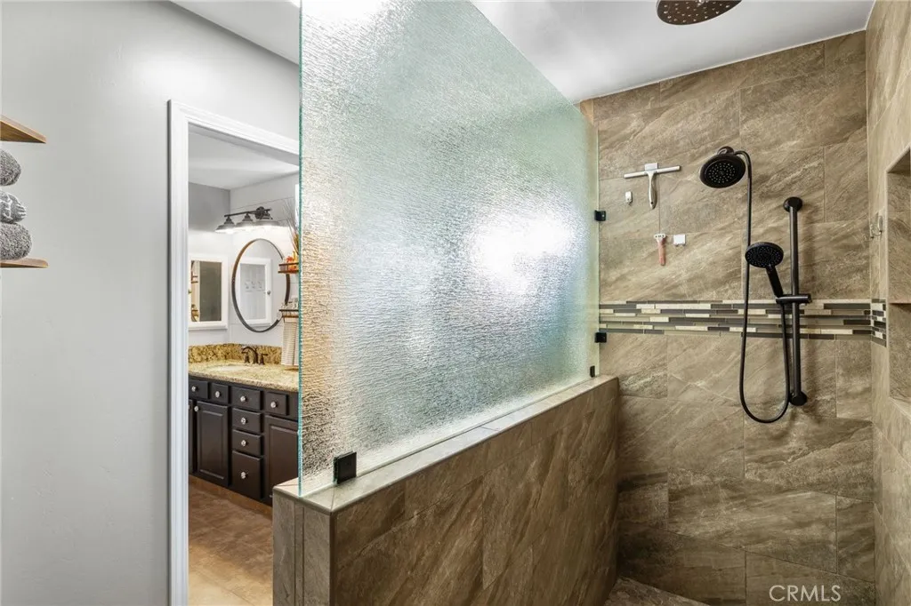 Additional image 22 of 9804 Anaparno Ct, Bakersfield, CA 93312