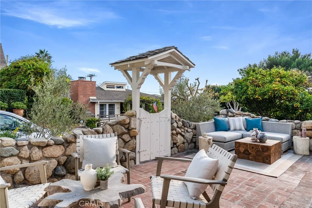 Additional image 23 of 358 Flora St, Laguna Beach, CA 92651