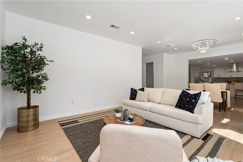 Additional image 14 of 5732 Wilbur Avenue, Tarzana, CA 91356