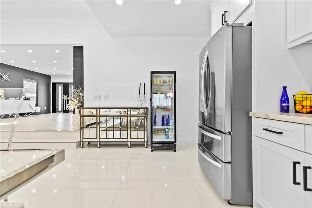 Additional image 91 of 1918 N Maple St, Burbank, CA 91505