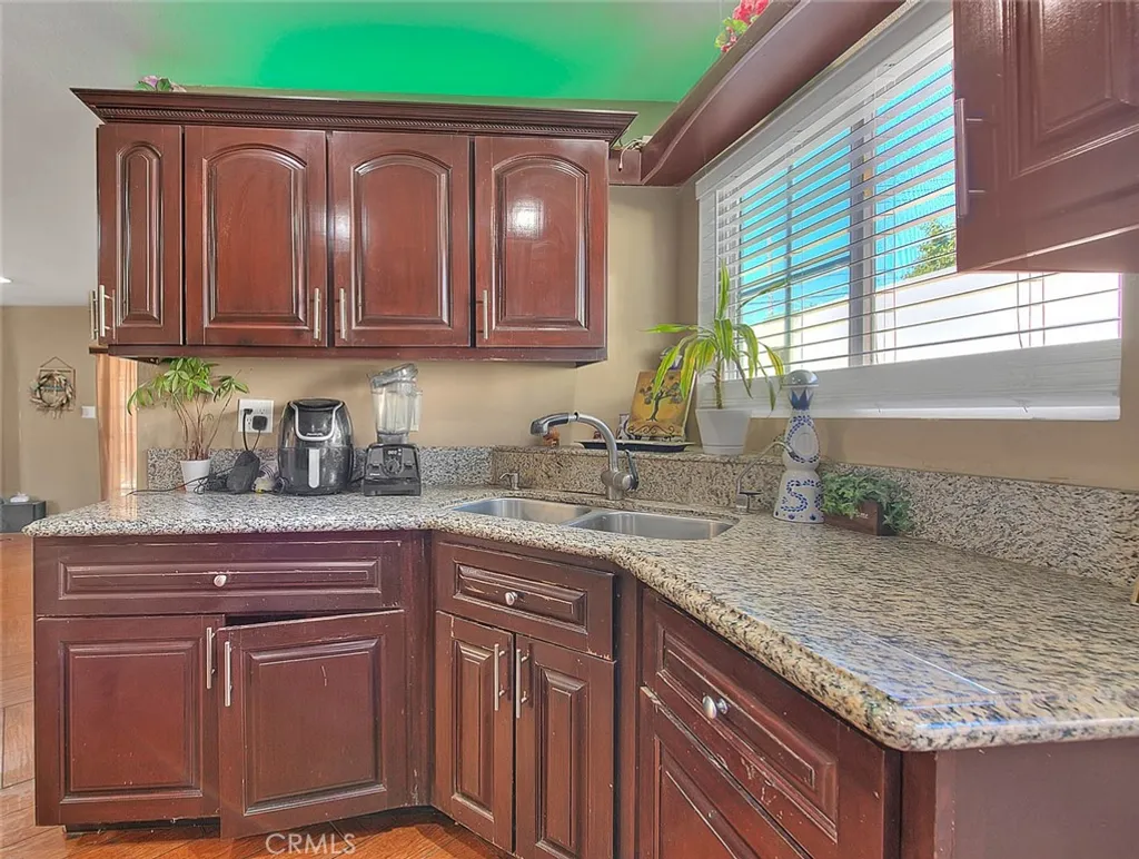 Additional image 15 of 527 waringwood Road, La Puente, CA 91744