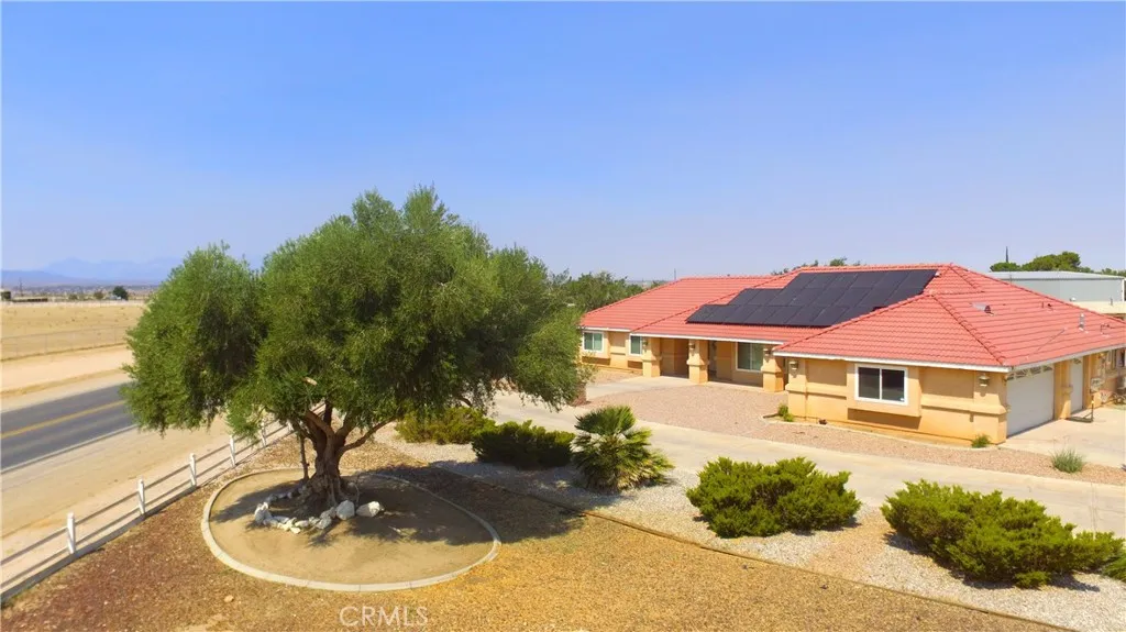 Additional image 2 of 9322 Candlelight Street, Apple Valley, CA 92308