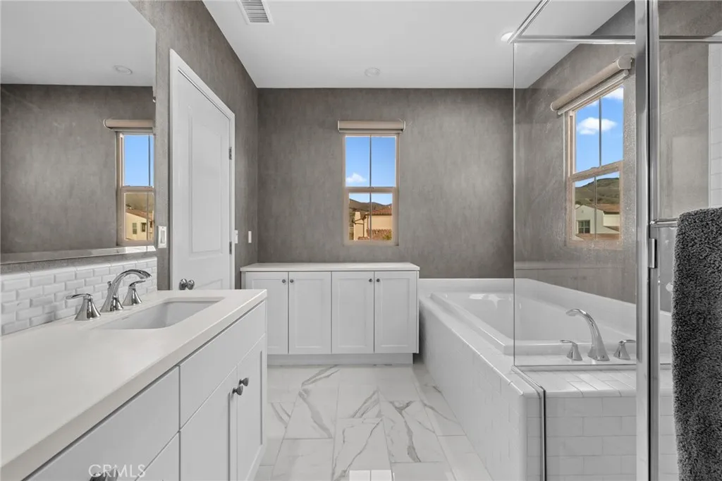 Additional image 25 of 214 Elkhorn, Irvine, CA 92618