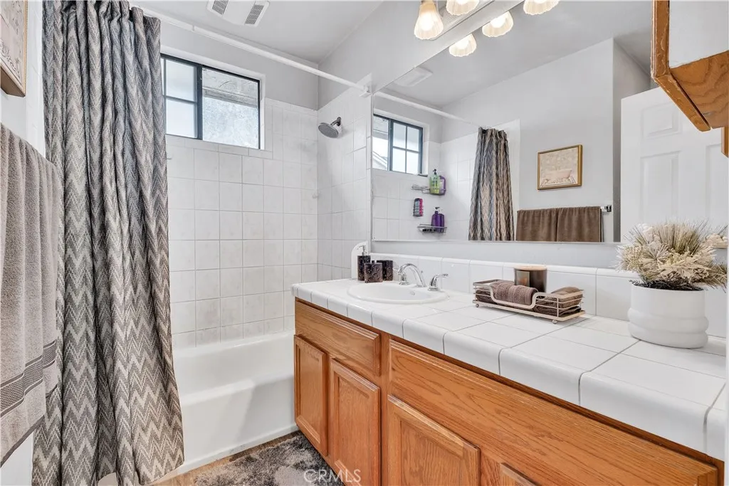 Additional image 61 of 10435 Molette St, Bellflower, CA 90706