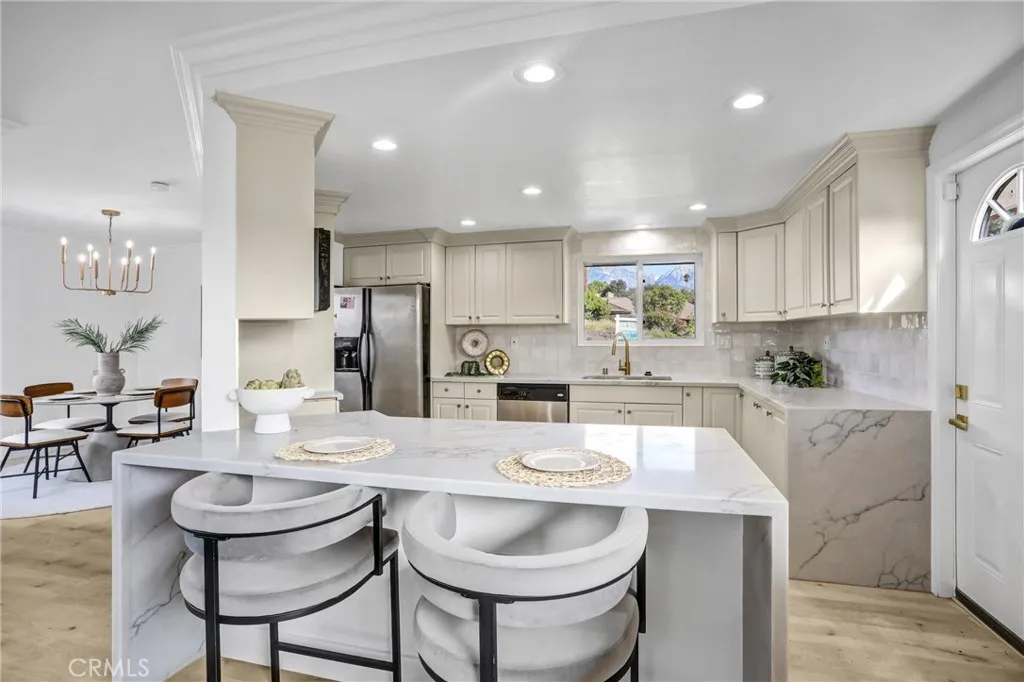 Additional image 7 of 872 Huron Dr, Claremont, CA 91711